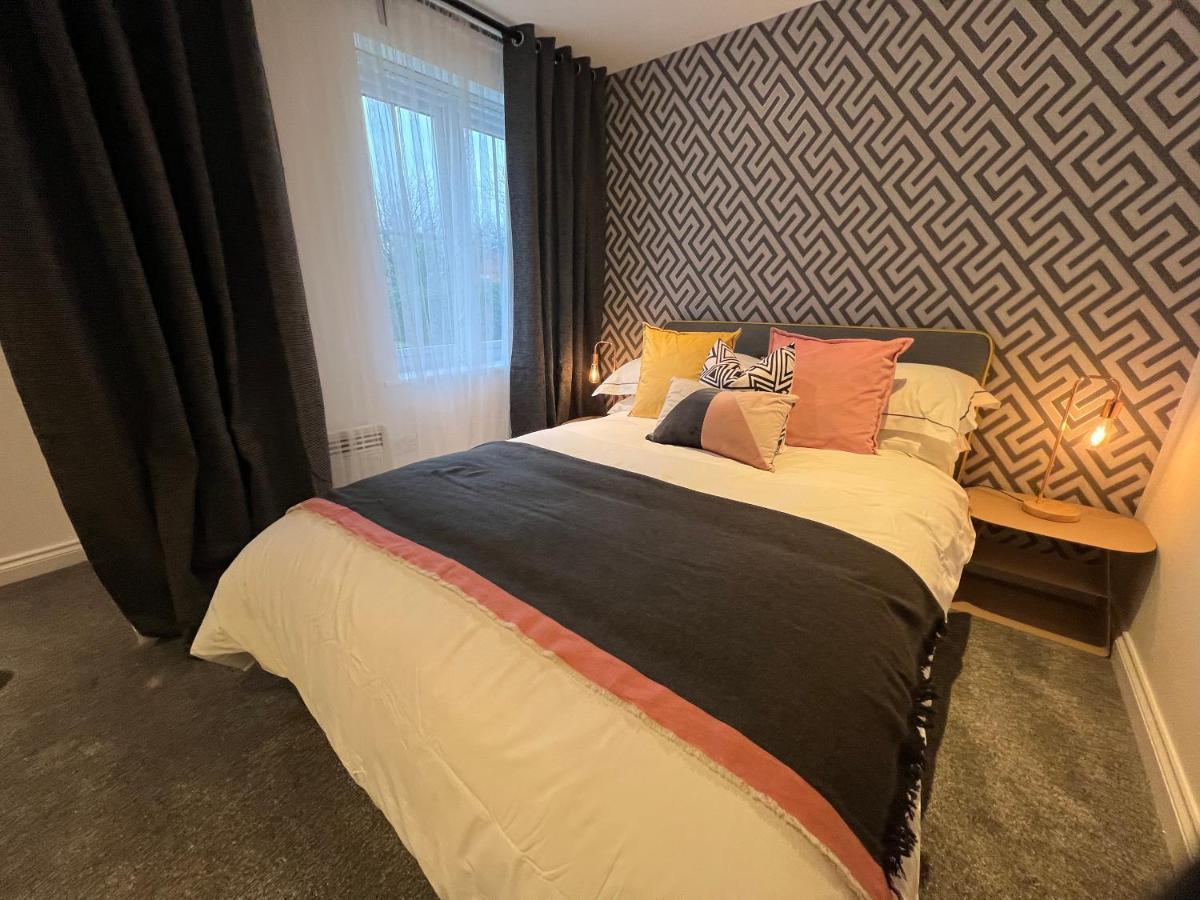 Modern 2 Bedroom Aesthetic Apt Manchester Buitenkant foto